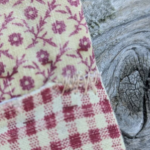 Christmas Stocking Burgundy Patch - Picture 7 of 7